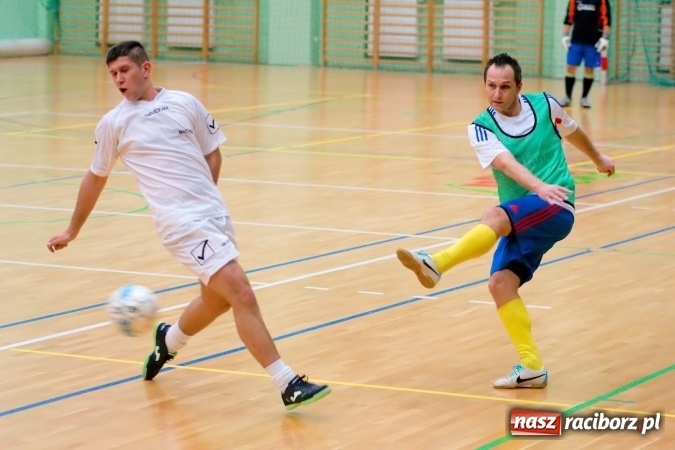 Zdjęcie w galerii na portalu naszraciborz.pl: HLPN: Pechowy piątek debiutantów I ligi wiadomości z regionu