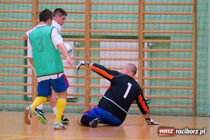 Zdjęcie w galerii na portalu naszraciborz.pl: HLPN: Pechowy piątek debiutantów I ligi wiadomości z regionu