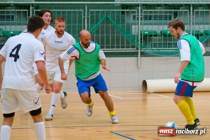 Zdjęcie w galerii na portalu naszraciborz.pl: HLPN: Pechowy piątek debiutantów I ligi wiadomości z regionu