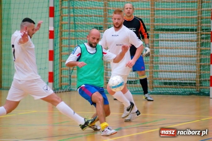 Zdjęcie w galerii na portalu naszraciborz.pl: HLPN: Pechowy piątek debiutantów I ligi wiadomości z regionu