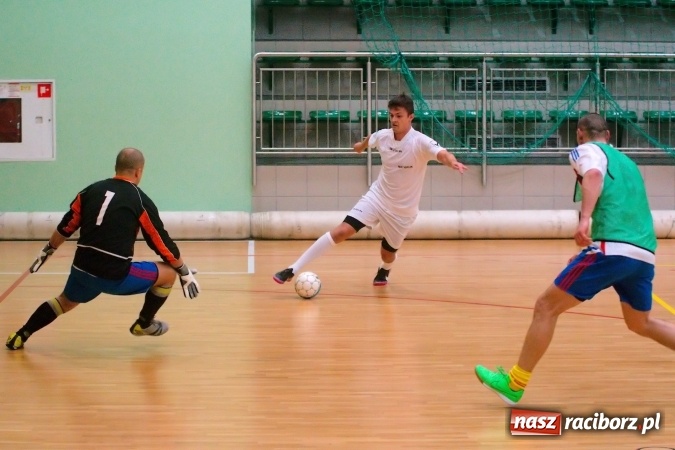 Zdjęcie w galerii na portalu naszraciborz.pl: HLPN: Pechowy piątek debiutantów I ligi wiadomości z regionu