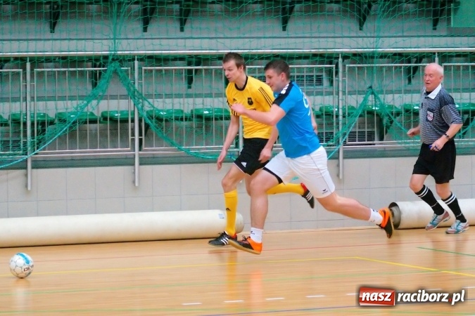 Zdjęcie w galerii na portalu naszraciborz.pl: HLPN: Pechowy piątek debiutantów I ligi wiadomości z regionu