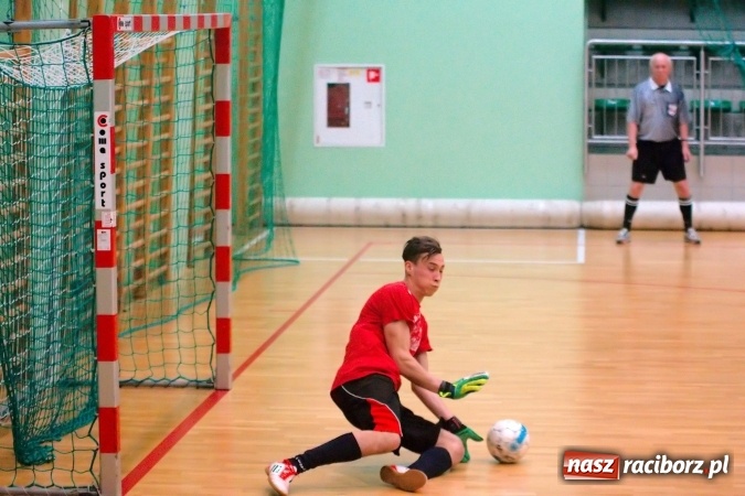 Zdjęcie w galerii na portalu naszraciborz.pl: HLPN: Pechowy piątek debiutantów I ligi wiadomości z regionu