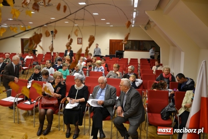 Zdjęcie w galerii na portalu naszraciborz.pl: Ta, co nie zginęła - Polska. Widowisko patriotyczne na Zamku Piastowskim wiadomości z regionu