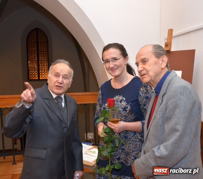 Zdjęcie w galerii na portalu naszraciborz.pl: Akwarelowe impresje w raciborskim Muzeum wiadomości z regionu