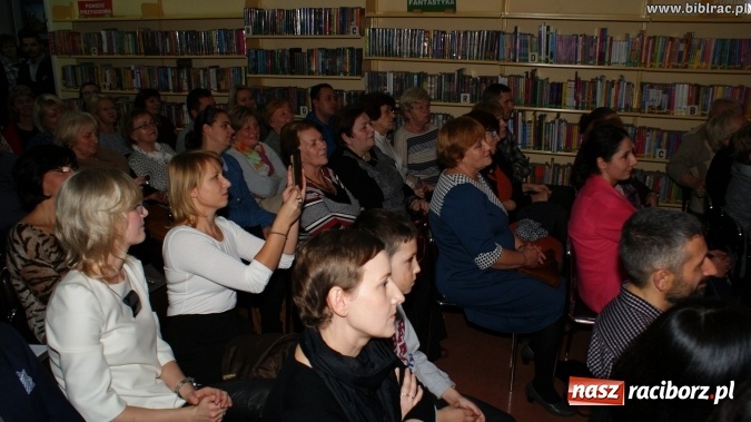 Zdjęcie w galerii na portalu naszraciborz.pl: Czeska Noc w Bibliotece, czyli zr&oacute;b sobie raj wiadomości z regionu