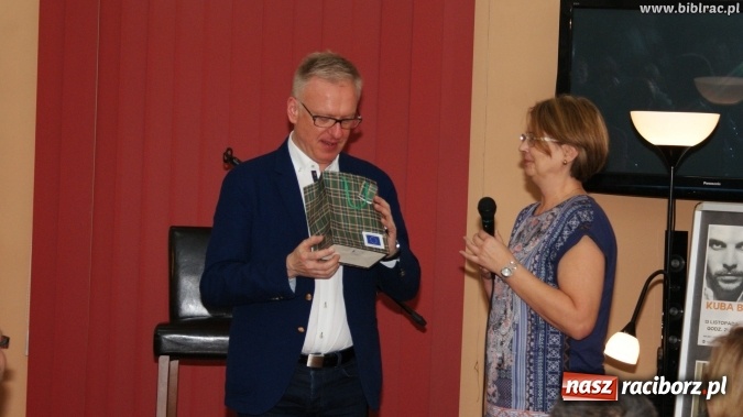 Zdjęcie w galerii na portalu naszraciborz.pl: Czeska Noc w Bibliotece, czyli zr&oacute;b sobie raj wiadomości z regionu