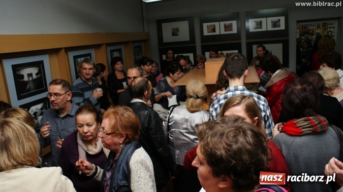 Zdjęcie w galerii na portalu naszraciborz.pl: Czeska Noc w Bibliotece, czyli zr&oacute;b sobie raj wiadomości z regionu