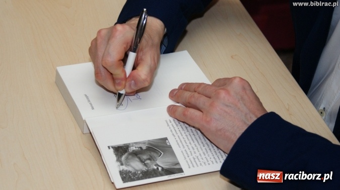 Zdjęcie w galerii na portalu naszraciborz.pl: Czeska Noc w Bibliotece, czyli zr&oacute;b sobie raj wiadomości z regionu