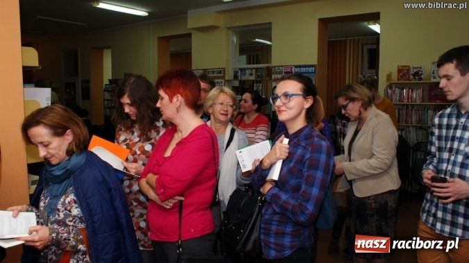 Zdjęcie w galerii na portalu naszraciborz.pl: Czeska Noc w Bibliotece, czyli zr&oacute;b sobie raj wiadomości z regionu