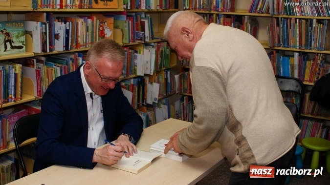 Zdjęcie w galerii na portalu naszraciborz.pl: Czeska Noc w Bibliotece, czyli zr&oacute;b sobie raj wiadomości z regionu