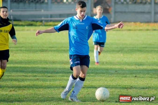 Zdjęcie w galerii na portalu naszraciborz.pl: Piłkarskie szachy w Tworkowie na remis wiadomości z regionu