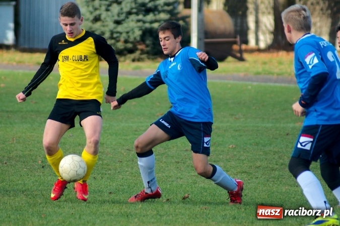 Zdjęcie w galerii na portalu naszraciborz.pl: Piłkarskie szachy w Tworkowie na remis wiadomości z regionu