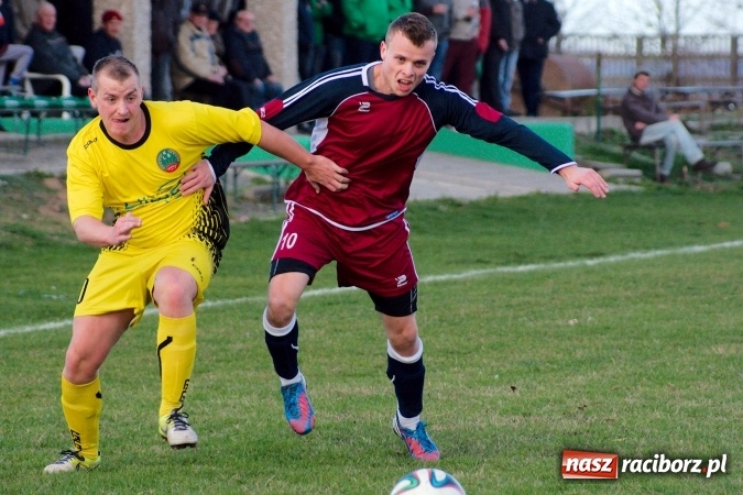 Zdjęcie w galerii na portalu naszraciborz.pl: Zwycięstwo rodziło się w bólach. Pomeczowe pretensje trenera Ocic wiadomości z regionu