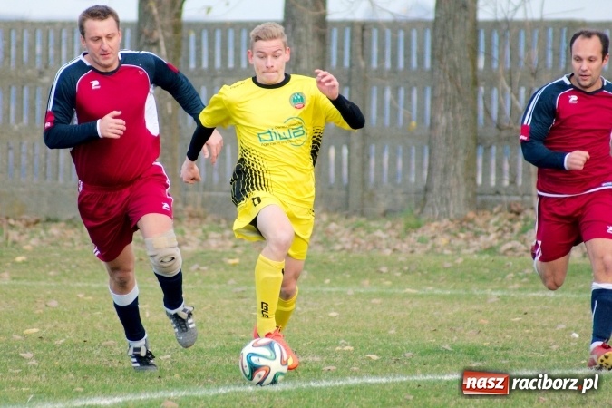 Zdjęcie w galerii na portalu naszraciborz.pl: Zwycięstwo rodziło się w bólach. Pomeczowe pretensje trenera Ocic wiadomości z regionu