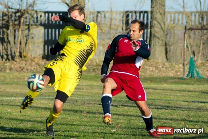 Zdjęcie w galerii na portalu naszraciborz.pl: Zwycięstwo rodziło się w bólach. Pomeczowe pretensje trenera Ocic wiadomości z regionu