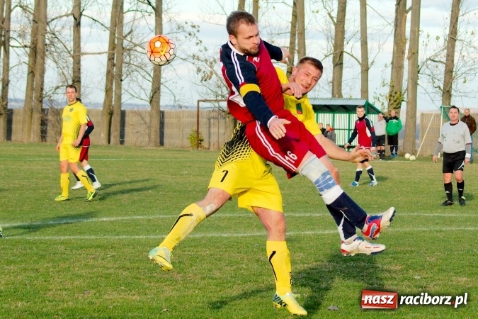 Zdjęcie w galerii na portalu naszraciborz.pl: Zwycięstwo rodziło się w bólach. Pomeczowe pretensje trenera Ocic wiadomości z regionu