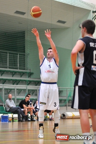 Zdjęcie w galerii na portalu naszraciborz.pl: Pierwsza wygrana Ofensywy w sezonie wiadomości z regionu