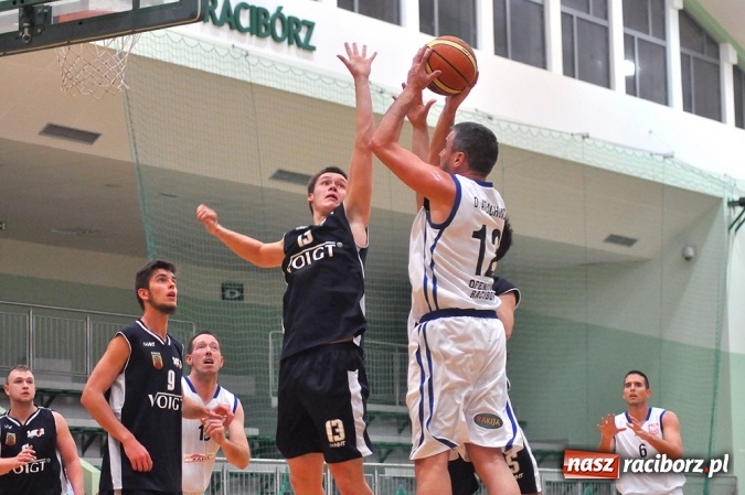 Zdjęcie w galerii na portalu naszraciborz.pl: Pierwsza wygrana Ofensywy w sezonie wiadomości z regionu