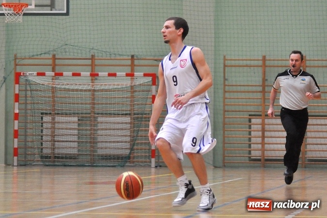 Zdjęcie w galerii na portalu naszraciborz.pl: Pierwsza wygrana Ofensywy w sezonie wiadomości z regionu