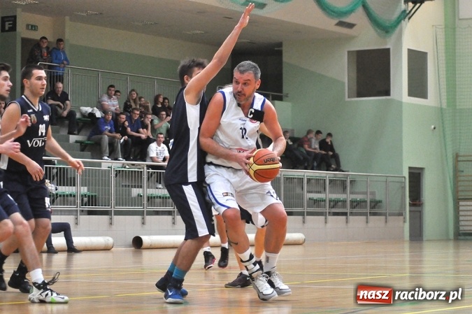 Zdjęcie w galerii na portalu naszraciborz.pl: Pierwsza wygrana Ofensywy w sezonie wiadomości z regionu