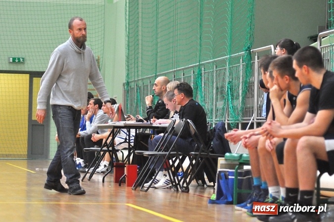 Zdjęcie w galerii na portalu naszraciborz.pl: Pierwsza wygrana Ofensywy w sezonie wiadomości z regionu