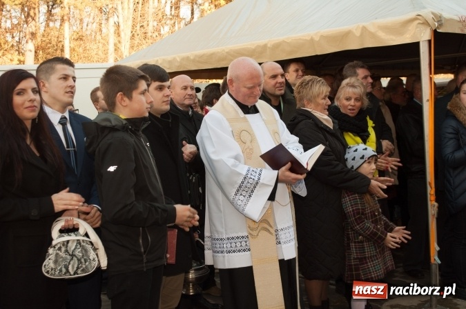 Zdjęcie w galerii na portalu naszraciborz.pl: Nowa obora na urodziny - w Budziskach otwarto najnowocześniejszą oborę na Śląsku wiadomości z regionu