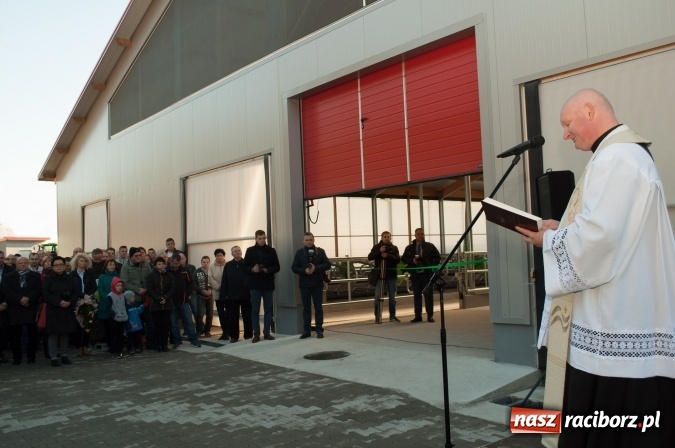 Zdjęcie w galerii na portalu naszraciborz.pl: Nowa obora na urodziny - w Budziskach otwarto najnowocześniejszą oborę na Śląsku wiadomości z regionu