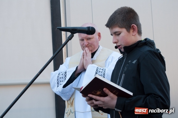 Zdjęcie w galerii na portalu naszraciborz.pl: Nowa obora na urodziny - w Budziskach otwarto najnowocześniejszą oborę na Śląsku wiadomości z regionu