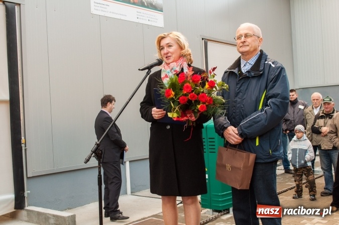 Zdjęcie w galerii na portalu naszraciborz.pl: Nowa obora na urodziny - w Budziskach otwarto najnowocześniejszą oborę na Śląsku wiadomości z regionu