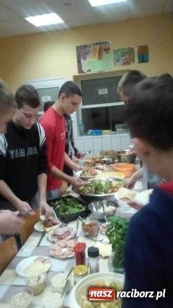 Zdjęcie w galerii na portalu naszraciborz.pl: MOW Rudy - Europejski Dzień Zdrowego Jedzenia wiadomości z regionu