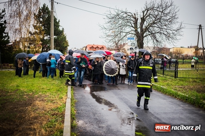 Zdjęcie w galerii na portalu naszraciborz.pl: Święty z wyobraźnią miłosierdzia w Samborowicach wiadomości z regionu