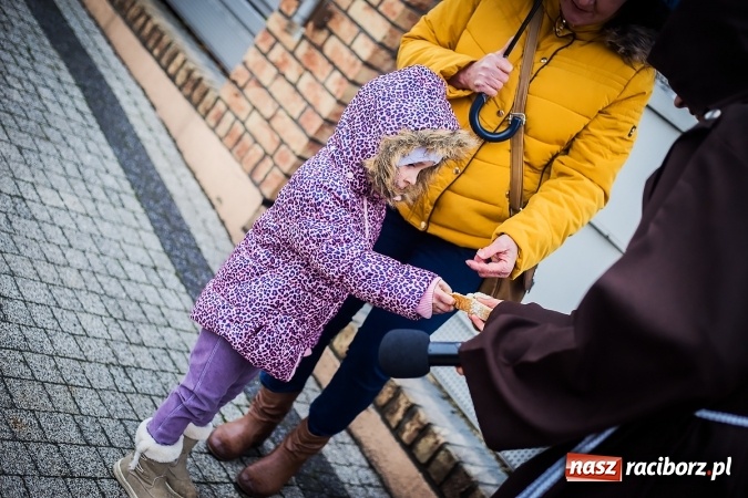 Zdjęcie w galerii na portalu naszraciborz.pl: Święty z wyobraźnią miłosierdzia w Samborowicach wiadomości z regionu