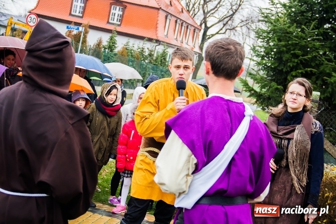 Zdjęcie w galerii na portalu naszraciborz.pl: Święty z wyobraźnią miłosierdzia w Samborowicach wiadomości z regionu