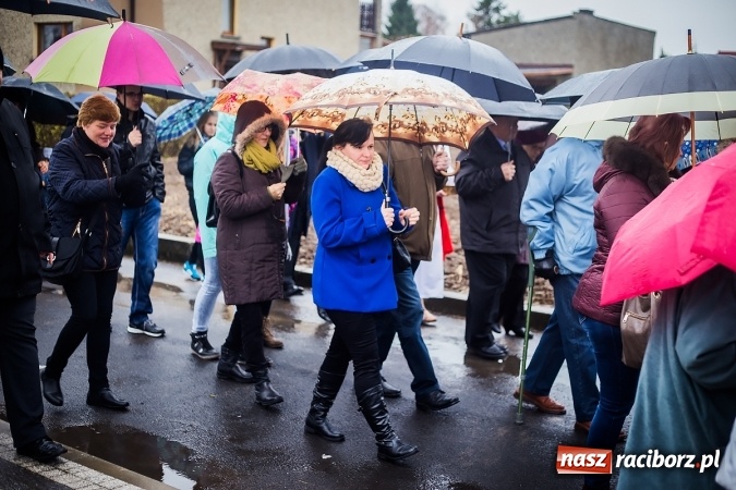 Zdjęcie w galerii na portalu naszraciborz.pl: Święty z wyobraźnią miłosierdzia w Samborowicach wiadomości z regionu