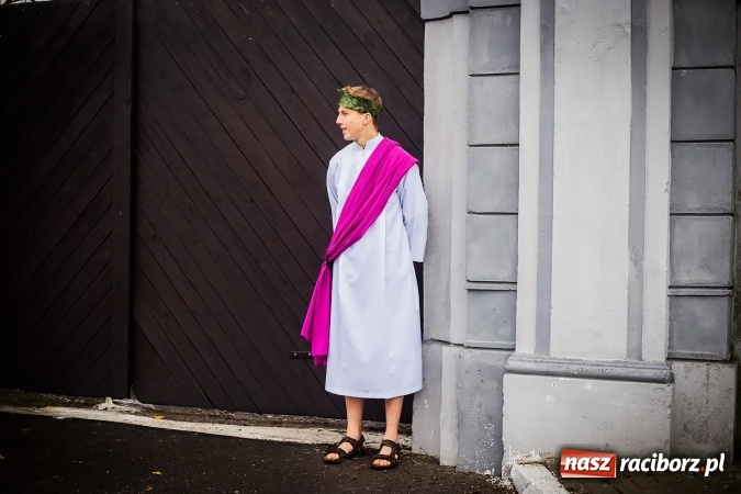 Zdjęcie w galerii na portalu naszraciborz.pl: Święty z wyobraźnią miłosierdzia w Samborowicach wiadomości z regionu