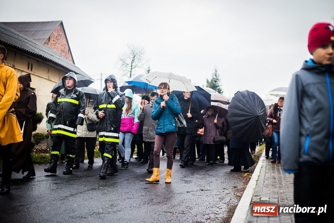 Zdjęcie w galerii na portalu naszraciborz.pl: Święty z wyobraźnią miłosierdzia w Samborowicach wiadomości z regionu