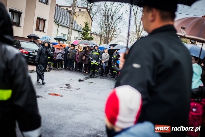 Zdjęcie w galerii na portalu naszraciborz.pl: Święty z wyobraźnią miłosierdzia w Samborowicach wiadomości z regionu