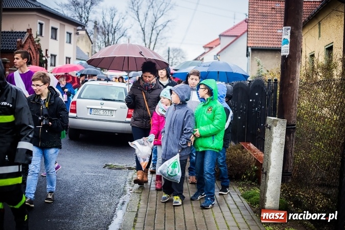 Zdjęcie w galerii na portalu naszraciborz.pl: Święty z wyobraźnią miłosierdzia w Samborowicach wiadomości z regionu