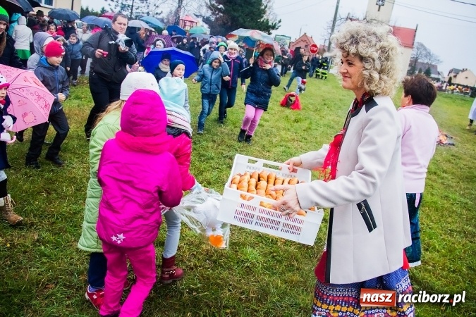 Zdjęcie w galerii na portalu naszraciborz.pl: Święty z wyobraźnią miłosierdzia w Samborowicach wiadomości z regionu