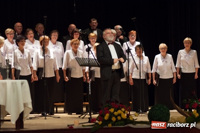 Zdjęcie w galerii na portalu naszraciborz.pl: Grand Prix dla ch&oacute;ru Cantabile z Dobrzenia Wielkiego na XXV Festiwalu Pieśni Ch&oacute;ralnej do sł&oacute;w J. von Eichendorffa wiadomości z regionu
