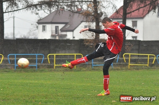 Zdjęcie w galerii na portalu naszraciborz.pl: Nieudana pogoń Markowic. Zawada Książęca z kompletem punktów wiadomości z regionu