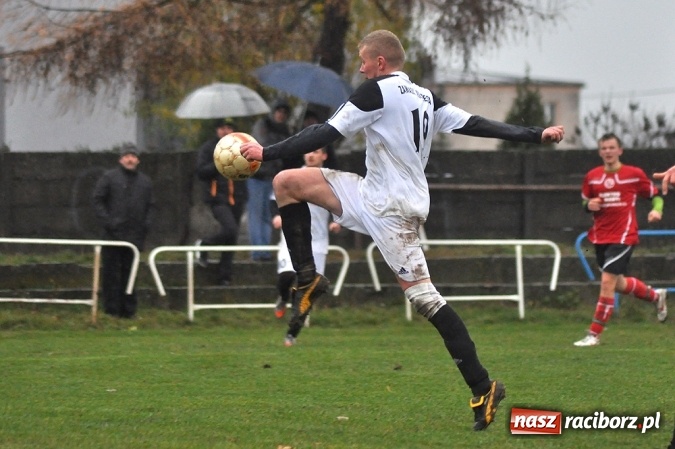 Zdjęcie w galerii na portalu naszraciborz.pl: Nieudana pogoń Markowic. Zawada Książęca z kompletem punktów wiadomości z regionu