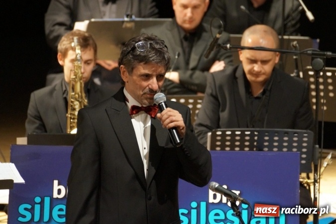 Zdjęcie w galerii na portalu naszraciborz.pl: Klasyka inaczej zabrzmiała w Raciborskim Centrum Kultury wiadomości z regionu