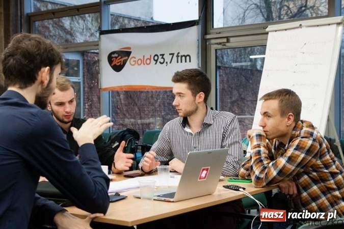 Zdjęcie w galerii na portalu naszraciborz.pl: Rusza pierwsza edycja Startu Sprint Silesia w Katowicach wiadomości z regionu