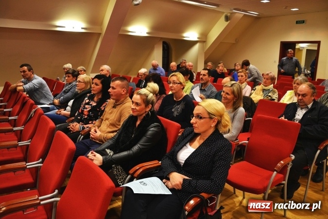 Zdjęcie w galerii na portalu naszraciborz.pl: Tak czy Nie dla elektrowni wiatrowych – konferencja na zamku  wiadomości z regionu