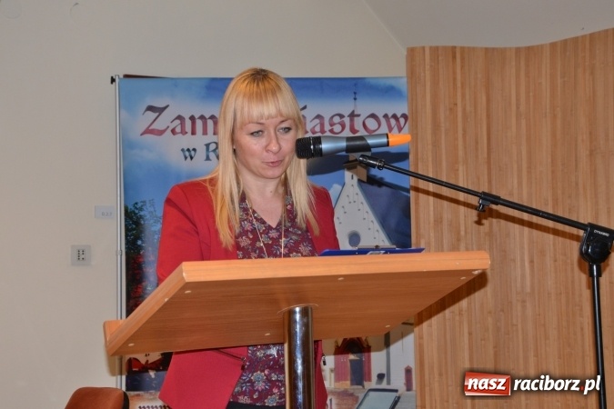 Zdjęcie w galerii na portalu naszraciborz.pl: Tak czy Nie dla elektrowni wiatrowych – konferencja na zamku  wiadomości z regionu