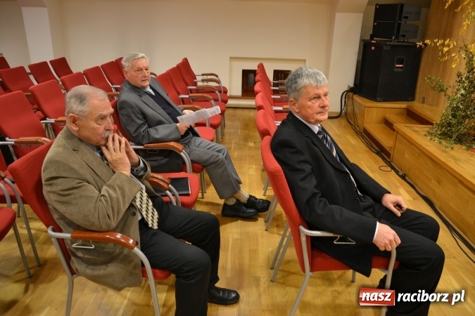 Zdjęcie w galerii na portalu naszraciborz.pl: Tak czy Nie dla elektrowni wiatrowych – konferencja na zamku  wiadomości z regionu