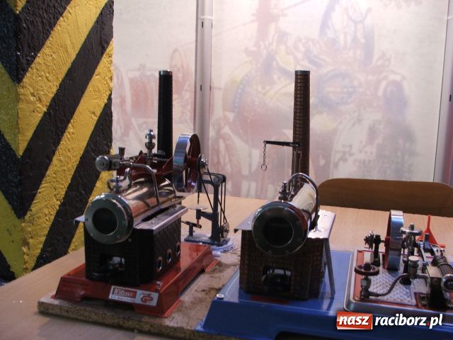 Zdjęcie w galerii na portalu naszraciborz.pl: Maszyny parowe w miniaturze wiadomości z regionu