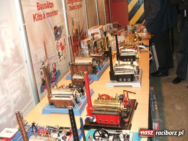 Zdjęcie w galerii na portalu naszraciborz.pl: Maszyny parowe w miniaturze wiadomości z regionu